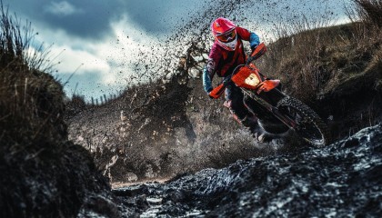 【华体会平台】恒大泰山U15组巅峰对决，中青赛冠军悬念十月终揭晓