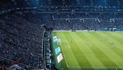 华体会平台：中超焦点战，克雷桑闪击破门，小摩托首球亮眼，山东泰山4比1大胜长春亚泰