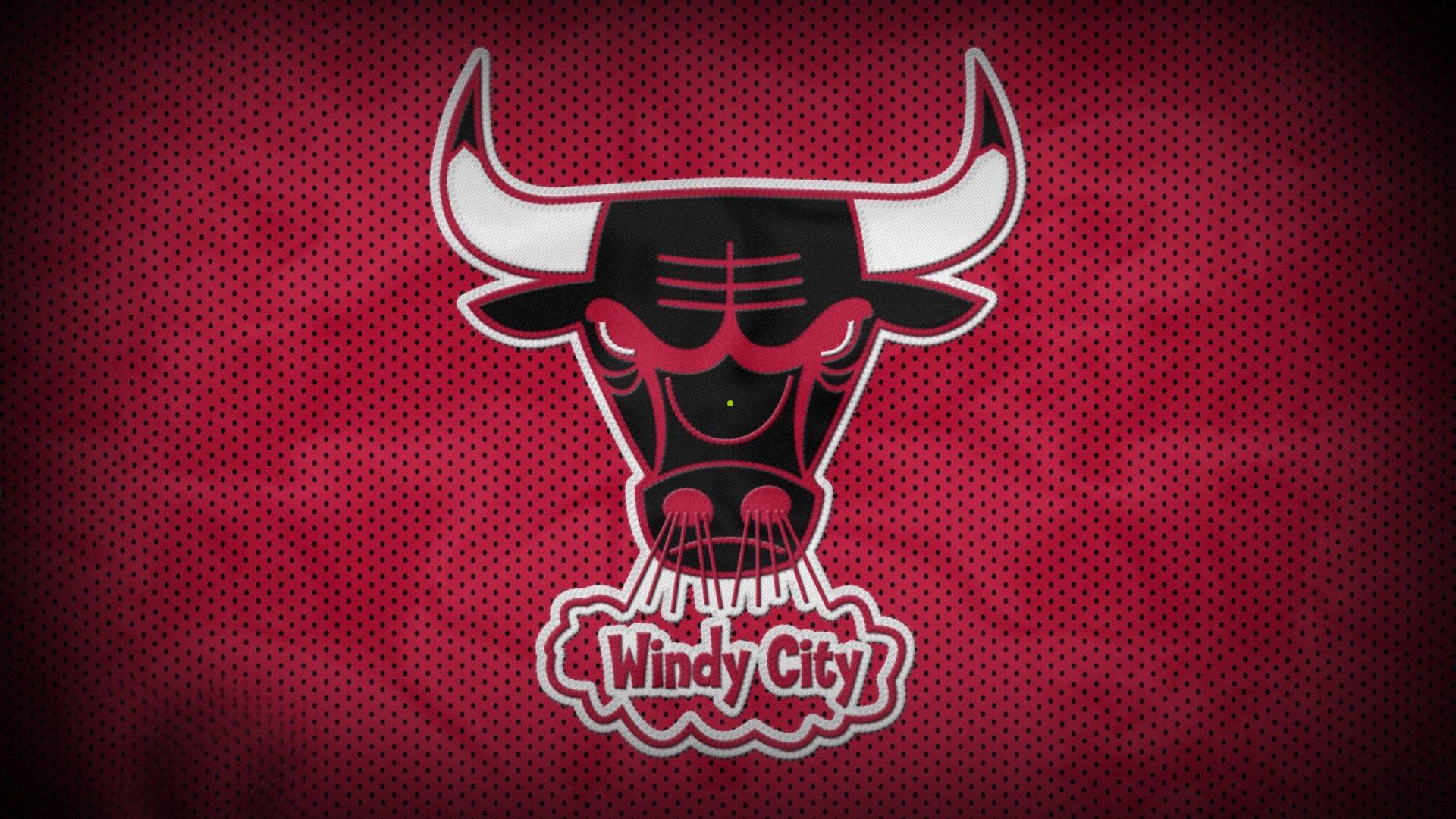 C罗社交媒体激烈回击批评者，力挺菲利克斯并斥责不懂足球的蠢货